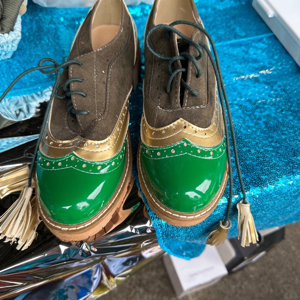 Women’s Lug sole Oxford